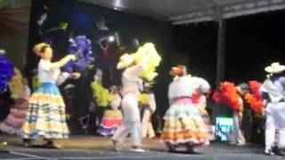 GRUPO DE DANZAS NUESTRA TIERRA DE YUMBO ocobos y rajaleña de la region andina [upl. by Jahdiel]