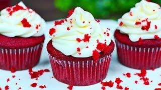 SUPER MOIST RED VELVET CUPCAKES  How to make the best red velvet cupcakes recipe [upl. by Royden]