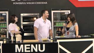 Darren Gough makes Welsh Rarebit with Colliers Powerful Welsh Cheddar [upl. by Va]