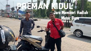 Jaro Memberi Hadiah Motor Baru  Drama Komedi The Series [upl. by Oad]