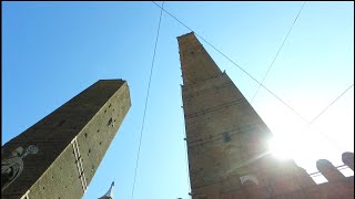 Salita sulla torre degli Asinelli  BOLOGNA [upl. by Hcardahs]