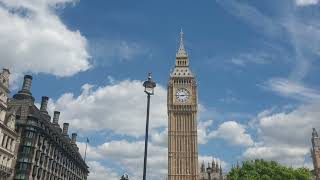 Big Ben chimes on a sunny day in London [upl. by Virg138]