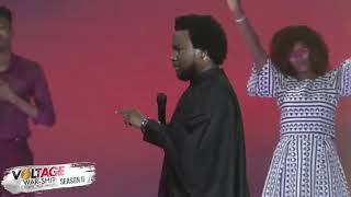 Sonnie Badu Live in COZA  Jehovah Ebenezer [upl. by Edwina236]