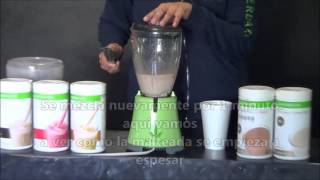 Herbalife como preparar una malteada [upl. by Tacklind]