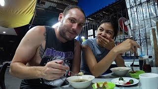 Foreigner and Filipina Go For Late Night Lugaw in Manila [upl. by Asseral829]