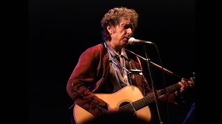 quotCome gather round peoplequot Its still true The times ARE achangin  Dylan live October 1992 [upl. by Aracahs]