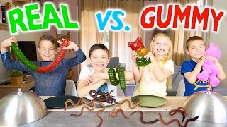 GUMMY FOOD VS REAL FOOD CHALLENGE  Bonbons ou Vraie Nourriture   Ft l’Atelier de Roxane [upl. by Anits568]