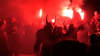 Schaurigbrutal Krampuslauf amp Teufeln  Krampus amp Nikolotag [upl. by Ruvolo]