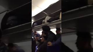 Abhinandan family gets standing ovation in flight by co passengers [upl. by Rot]