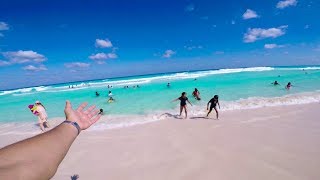 Playa Marlin  Cancun  Aqui todo es Gratis sebitastrip [upl. by Laubin]