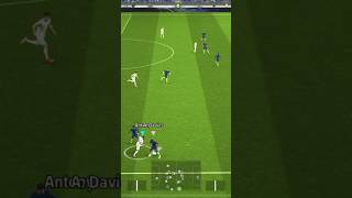 Antony nutmegs Davies🥶🤯 pes efootball football futbol shorts nutmeg youtubeshorts [upl. by Oicatsana764]