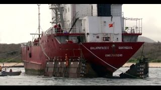 Mammoet Salvage  Wreck removal Galapaface I  National Park Galapagos [upl. by Aduh]