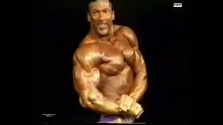 Boyer Coe Posing Routine  Mr Olympia 1984 [upl. by Nivla]