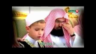 Sheikh Sudais Crying of a Child Beautiful Reciting Quran [upl. by Perkoff]