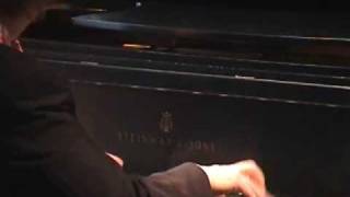 Valery Kuleshov plays Horowitz transcription of Wedding March [upl. by Leslie]