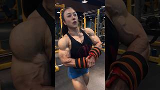 She is HUGE and Shredded  Yan Hong [upl. by Eniloj611]