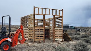 Pallet shed build part 1 [upl. by Laird]