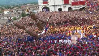 GUBBIO  Festa dei Ceri 2024 Alzata in Piazza Grande wwwcronacaeugubinait [upl. by Napier]