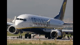 Super Hard Ryanair Landing At Rome Airport [upl. by Aelahs138]