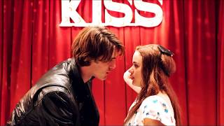 The Kissing Booth Music  • Swimming in Stars • [upl. by Isaacson]