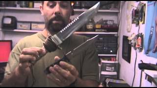 Rothco Survival Knife Review Rambo Type Survival Knife [upl. by Dnilasor]