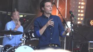 The MACCABEES quotFirst Lovequot au festival John BEAUREGARD 2 [upl. by Hameean]