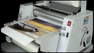 Foliarka laminator Grafmasz EL380P [upl. by Nwahsed]