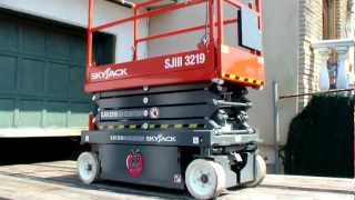 skyjack 3219 scissor lift  rp rentals [upl. by Nirok]