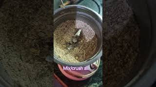 Home made hand feeding formula in cheap price for parrotcockatielbudgiesbirdlovers parrots [upl. by Edrock377]