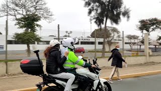 Policías ayudan a Tardones Examen de admisión UNMSM 🔥🔥🔥 [upl. by Lamprey]