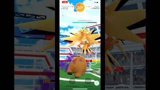 Epic ZAPDOS Duo With 14 Seconds Remaining 😱  Pokemon Go [upl. by Aihtenyc]