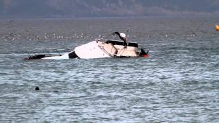 La Ciotat  Un bateau coule devant la plage [upl. by Lucho]