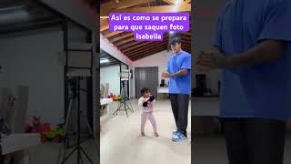 Los feria Así es como se prepara para que saquen foto Isabella humor amor adrilatina [upl. by Aidnis316]