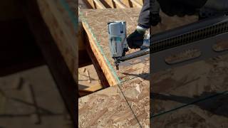 Installing Roof Sheathing framing construction woodworking diy roofing [upl. by Dnalkrik]