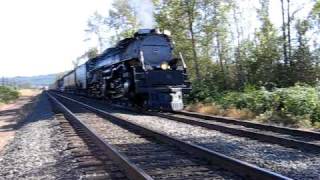 Challenger 3985 UP Steam Locomotive [upl. by Wandy606]