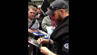 Tom Hardy Signs Autographs For Waiting Fans Outside The Soho Hotel [upl. by Euqinomahs]