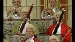 Wiener Mozart Orchester  Symphony No41 in C major Jupiter Symphonie Wiener Mozart Konzerte [upl. by Clevey]