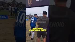 Cuidado Kun justo paso Tevez jajaja [upl. by Eluk]