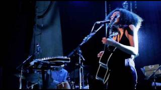 Corinne Bailey Rae  Id do it all again Live au Divan du Monde [upl. by Aidnic]