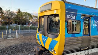 EDI Comeng from Laverton to Flinders Street [upl. by Tega252]