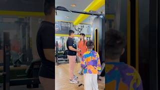 Ladkiyo ke liye gym ata hai 😂🏋️ razikaabaan itsrazika abaanakhtar comedy gym [upl. by Rockwood]