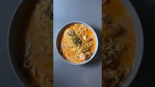 신라면 말고 틈새라면으로 만드는 틈새 투움바를 아시나요  Toowoomba ramen [upl. by Moyna]