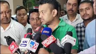 Mukul Roy son Subhranghshu Roy briefs the media on his fathers health condition [upl. by Grant]