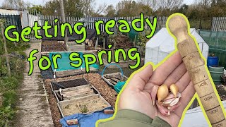 Planting Garlic and Onions for an Awesome Spring Harvest [upl. by Aneerbas283]