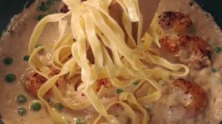 Prego® Alfredo con Pasta y Camarones [upl. by Anayhd]