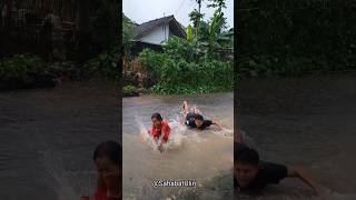 LUPA MATIIN KRAN AIR JADI BANJIR [upl. by Tamara714]