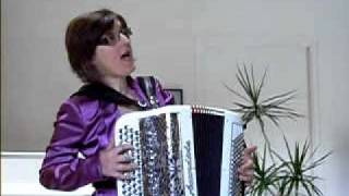 ETOILE DES NEIGES accordeon et chant [upl. by Novaj]