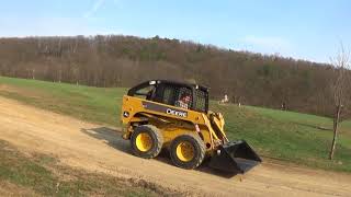 2005 JOHN DEERE 317 SKID STEER [upl. by Pliske359]