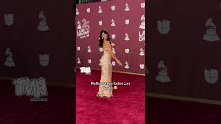 Nathy Peluso casi se cae en la alfombra de los Latin GRAMMY 2024 [upl. by Arman]