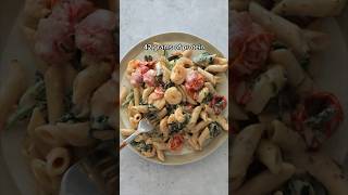 EASY Low Calorie Creamy Prawn Pasta 42g protein easyrecipe healthyfood recipe weightloss [upl. by Ogeid]